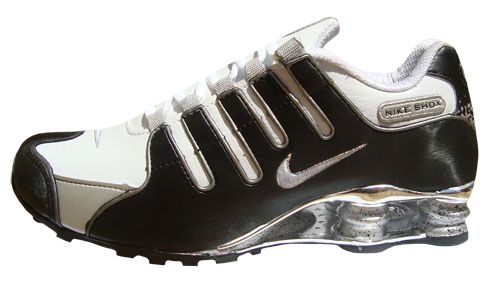 Tênis Nike Shox NZ Cromado Preto e branco